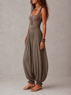 Wanda · Complete with gray lace bandeau and pleated harem pants