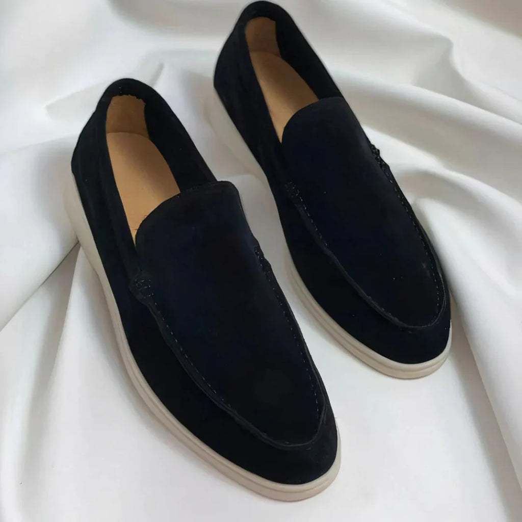 Mocasines de ante atemporales para la elegancia diaria