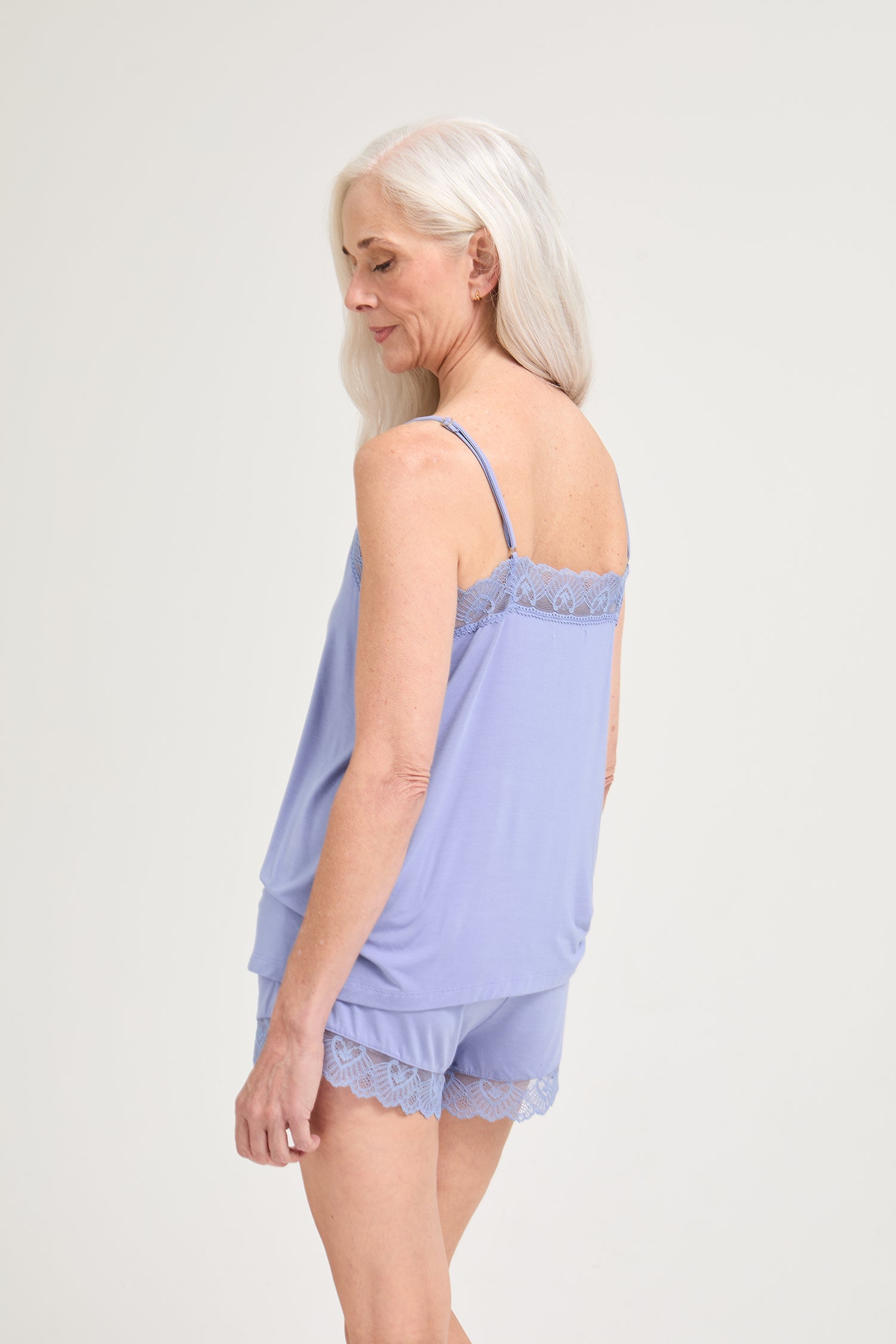 Conjunto de pijama corto con camisola de encaje de bambú en tono jaspeado