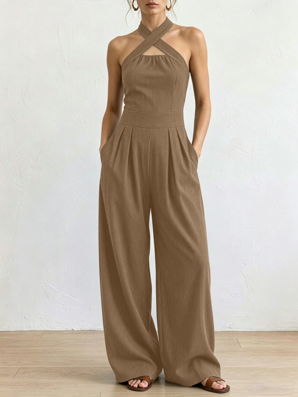 Bianca — Mono de lino y algodón con escote cruzado elegante