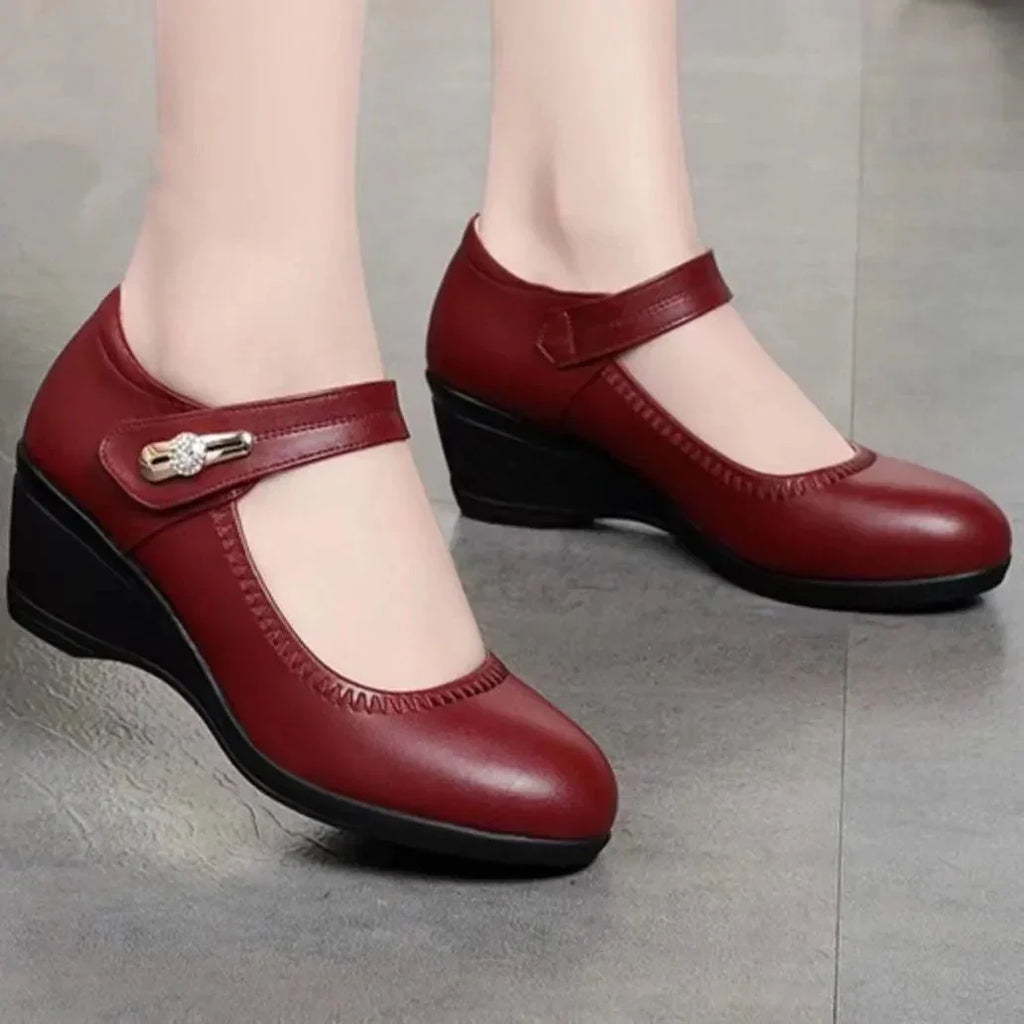 Carmen | Zapatos de tacón en piel suave con suela antideslizante y flexible